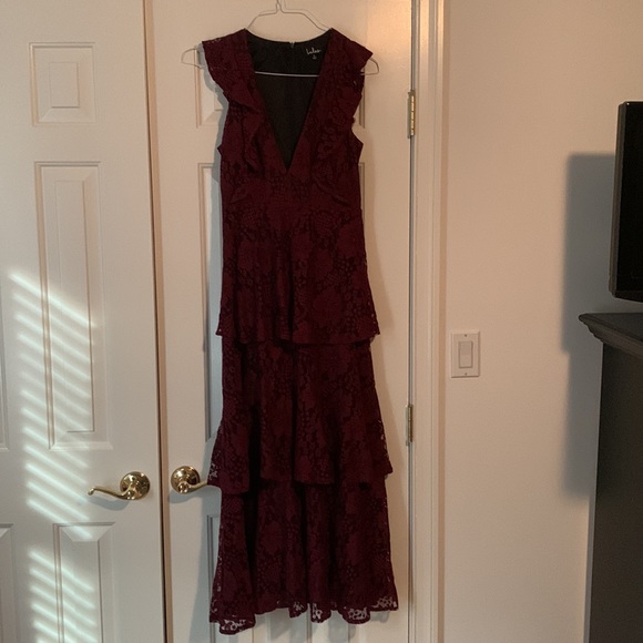 Lulus red lace dress formal. Size Small never worn - Picture 2 of 7